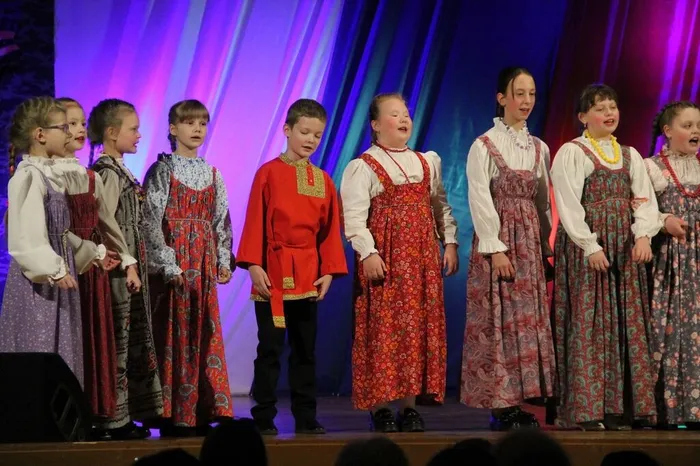 Детский фольклорный коллектив "Ладушки"