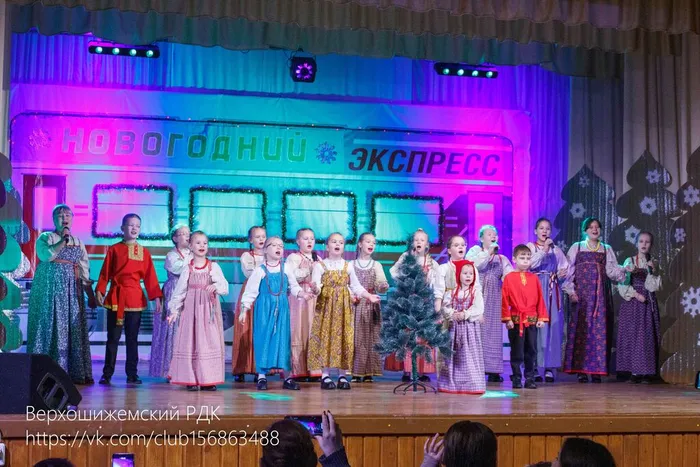 Фольклорный ансамбль "Ладушки"