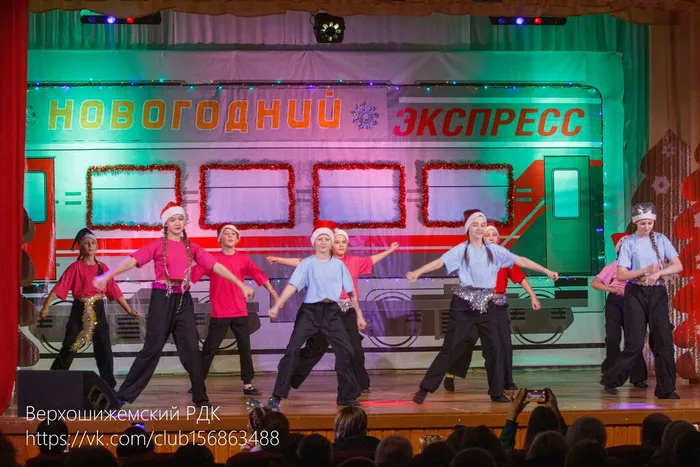 Танцевальный коллектив "Сюрприз"