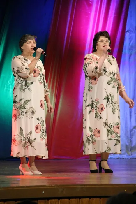 Надежда Гонина и Елена Опарина