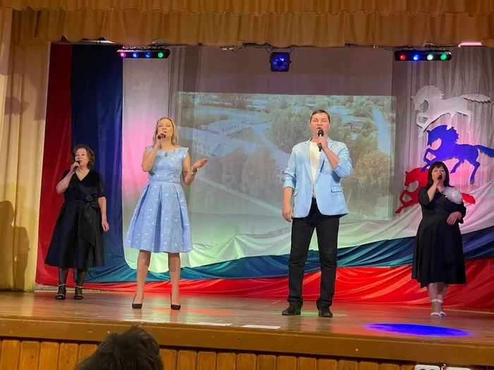 Народный самодеятельный песенный коллектив "Синева"