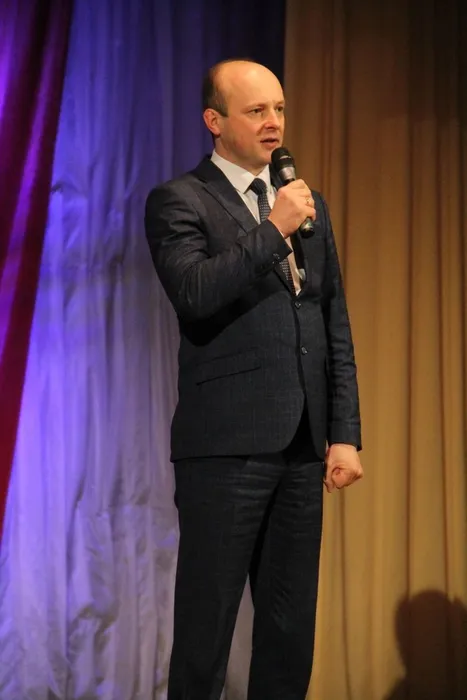 Глава Верхошижемского района - Шаляпин Антон Петрович